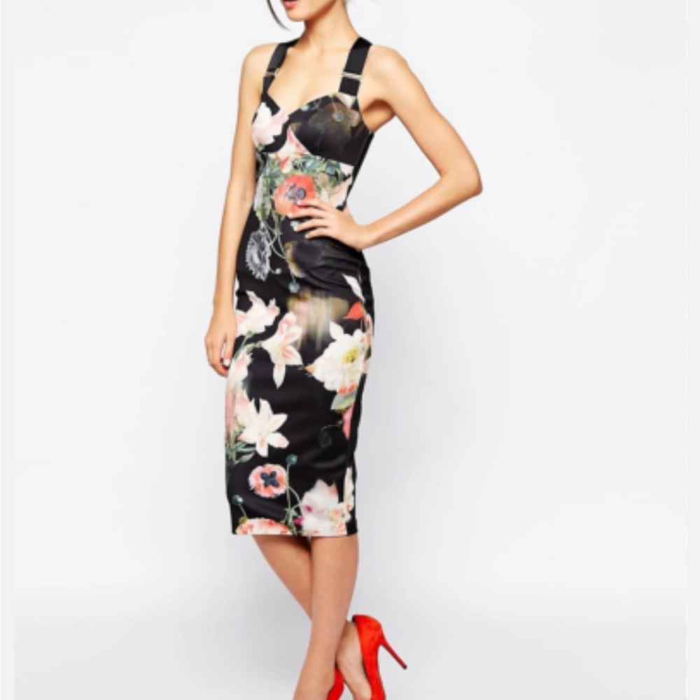 Excellent condition sexy Ted Baker dress size 0